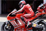 MotoGP – Positivo debutto della DesmoSedici GP9 con Casey Stoner