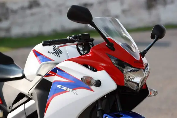 Honda CBR125R