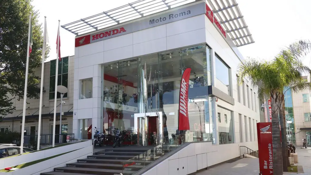 honda-moto-roma-palace