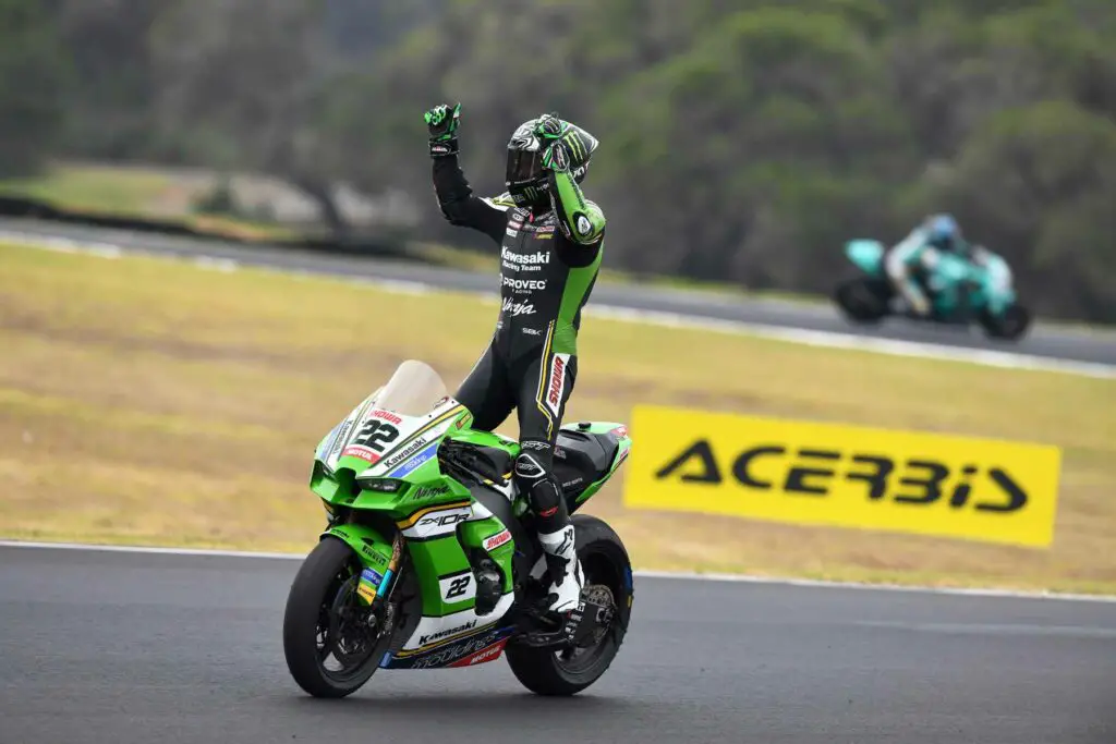 LOWES GBR Kawasaki Racing Team WorldSBK