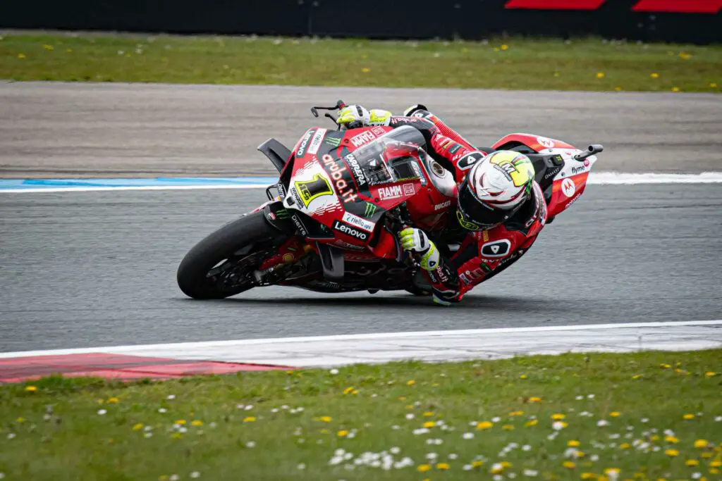 Superbike 2024 Assen Bautista (Ducati) vittoria Superpole Race