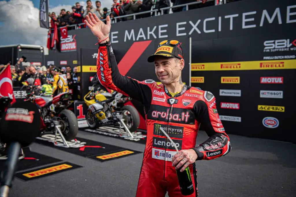 Superbike 2024 Assen Bautista (Ducati) vittoria Superpole Race