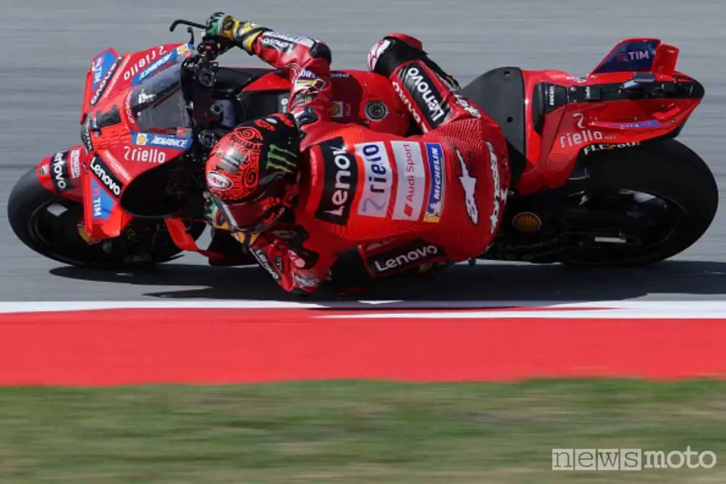 Bagnaia vince la gara della MotoGP di Catalunya