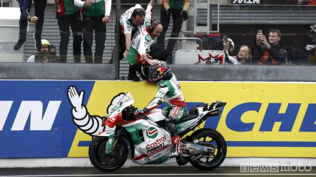 Johann Zarco vince il MotoGP di Francia 2025