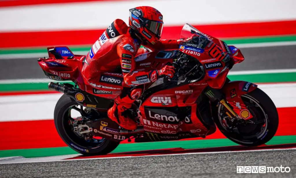 Marc Marquez durante lo Sprint di MotoGP d'Austria 2025