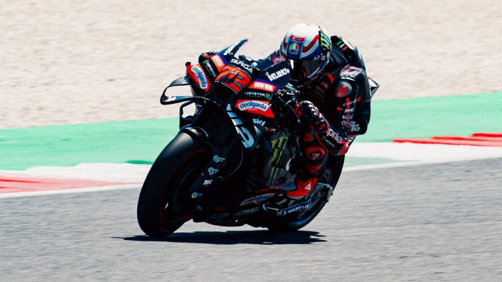 MotoGP Italia 2026, Bezzecchi vince al Mugello